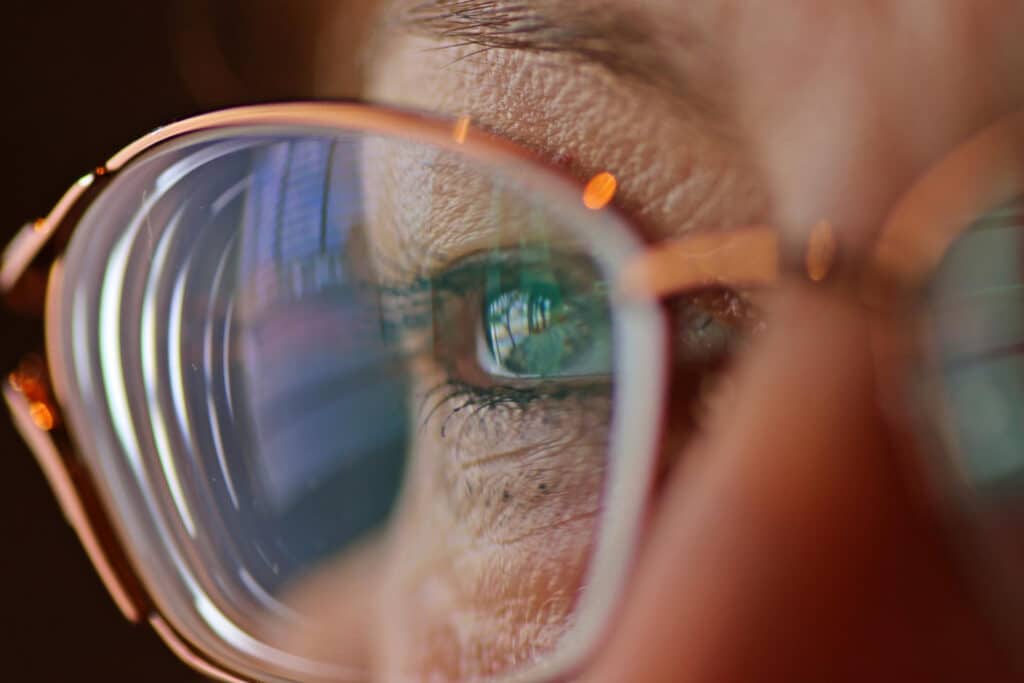 cirugía ocular refractiva
