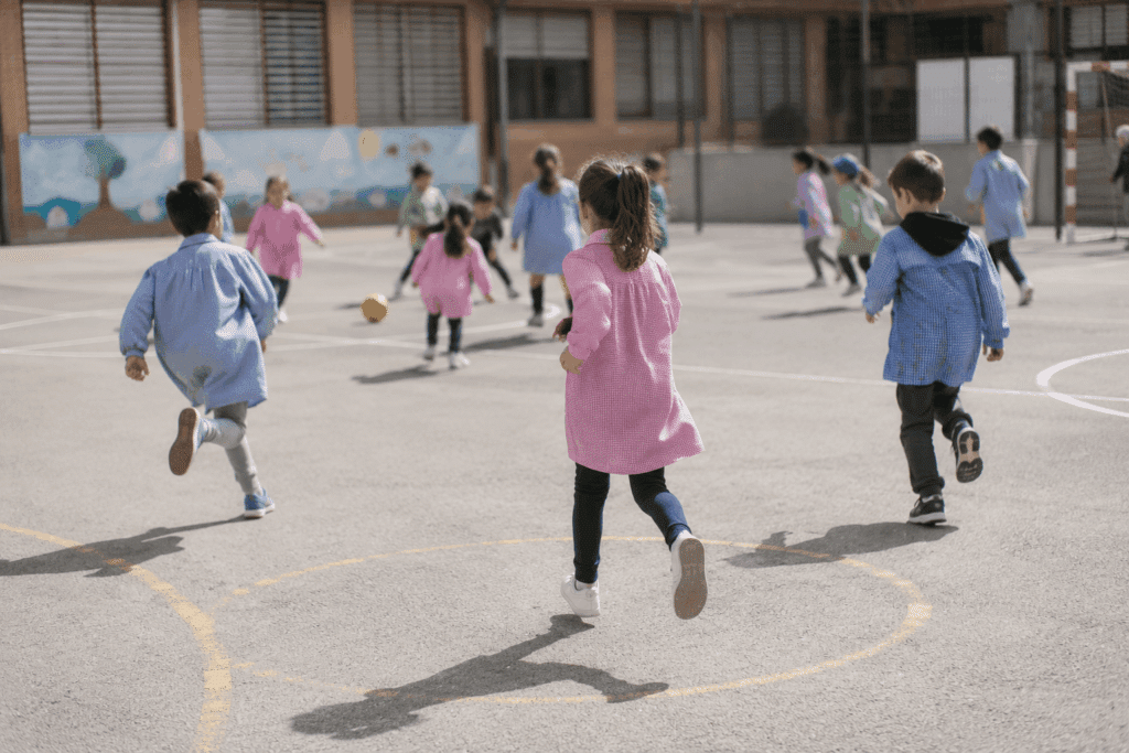 El patio y la prevención de la miopía infantil